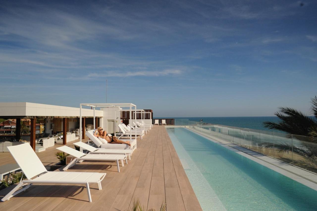 Hotel Playa Grande By Tropical - Adults Only Gavà Esterno foto
