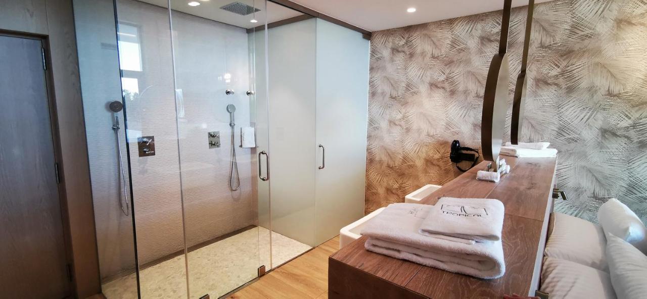 Hotel Playa Grande By Tropical - Adults Only Gavà Esterno foto
