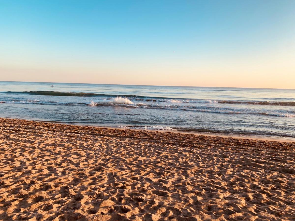 Hotel Playa Grande By Tropical - Adults Only Gavà Esterno foto